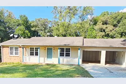 6381 Piney Circle SW, Mableton, GA 30126 - Photo 1