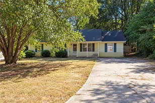 870 Navajo Trail, Covington, GA 30016 - Photo 1