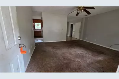 870 Navajo Trail, Covington, GA 30016 - Photo 3