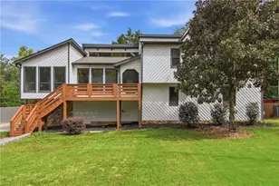 1907 Kemp Rd, Marietta, GA 30066 - Photo 1