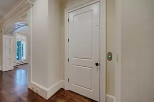 8 Honour Ave NW, Atlanta, GA 30305 - Photo 33