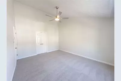 6730 Island Pointe Drive, Buford, GA 30518 - Photo 15