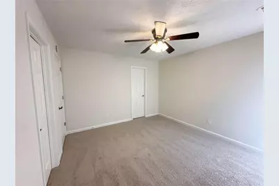 6730 Island Pointe Drive, Buford, GA 30518 - Photo 21