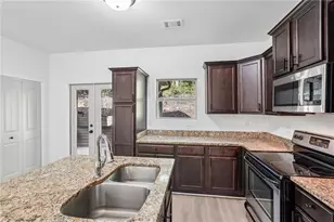 141 Bethany Manor Dr, Ball Ground, GA 30107 - Photo 9