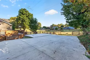 2734 General Hooker Trail NW, Kennesaw, GA 30152 - Photo 5