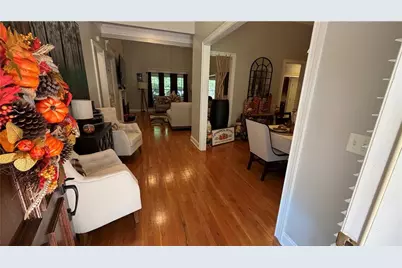 205 River Oaks Drive, Lagrange, GA 30240 - Photo 5