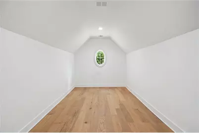10745 Waters Road, Alpharetta, GA 30022 - Photo 33
