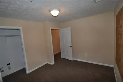 8304 Par Four Way, Lithonia, GA 30038 - Photo 7