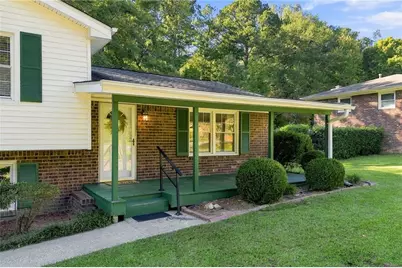 3142 Brooks Lane, Powder Springs, GA 30127 - Photo 3