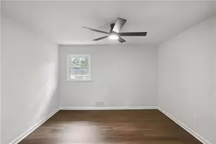 1410 Graymont Dr SW, Atlanta, GA 30310 - Photo 13