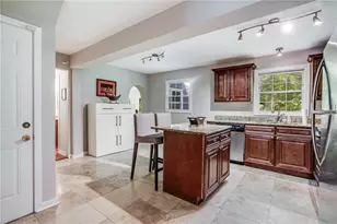 2720 Margaret Mitchell Dr NW, Atlanta, GA 30327 - Photo 9