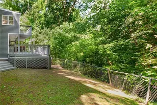 2720 Margaret Mitchell Dr NW, Atlanta, GA 30327 - Photo 43