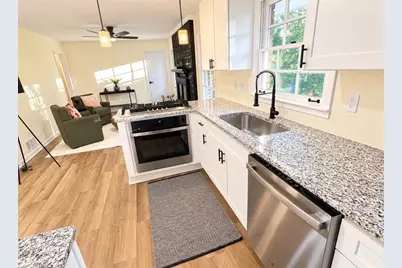 3098 Robindale Road, Decatur, GA 30034 - Photo 9