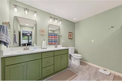124 Kelly Drive NE, White, GA 30184 - Photo 25