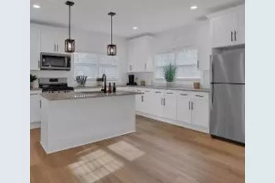 438 Hamilton E Holmes Drive NW, Atlanta, GA 30318 - Photo 11