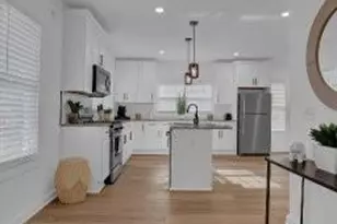 438 Hamilton E Holmes Dr NW, Atlanta, GA 30318 - Photo 7