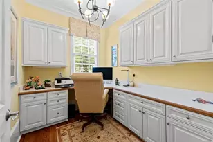 780 Lovette Ln NE, Atlanta, GA 30342 - Photo 17