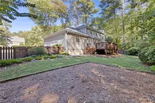 2406 Emory Ln NE, Marietta, GA 30068 - Photo 41