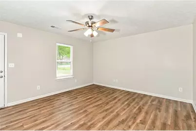 512 Chestnut Lane, Monroe, GA 30655 - Photo 5