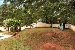 513 Wylderose Ln, Locust Grove, GA 30248 - Photo 9