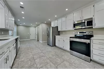 737 Wilkes Drive, Loganville, GA 30052 - Photo 5
