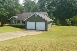 685 Thorn Brook Ridge, Bethlehem, GA 30620 - Photo 1