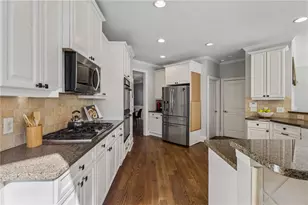 2714 Rustling Pines Ct, Marietta, GA 30062 - Photo 13