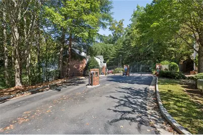 413 Streamside Drive #413, Roswell, GA 30076 - Photo 25