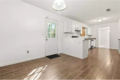 6196 Waterton Drive, Lithonia, GA 30058 - Photo 13