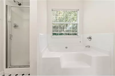 6196 Waterton Drive, Lithonia, GA 30058 - Photo 19