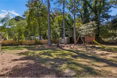 1424 Cedarhurst Drive, Dunwoody, GA 30338 - Photo 39
