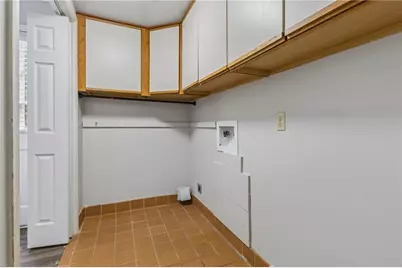1424 Cedarhurst Drive, Dunwoody, GA 30338 - Photo 37