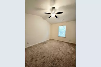 4402 Newfangle Rd, Stone Mountain, GA 30083 - Photo 11