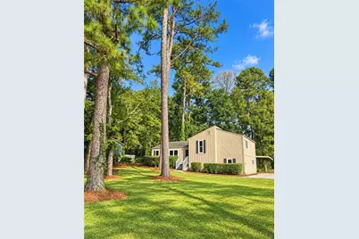 2700 Creekview Point NW, Marietta, GA 30064 - Photo 1