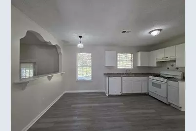 5329 Shirewick Lane, Lithonia, GA 30058 - Photo 11