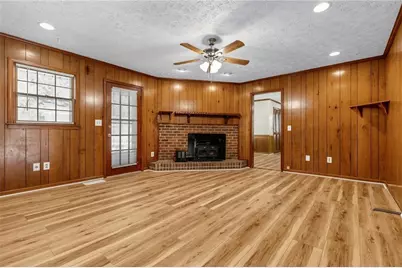 4393 Hale Place SW, Lilburn, GA 30047 - Photo 5