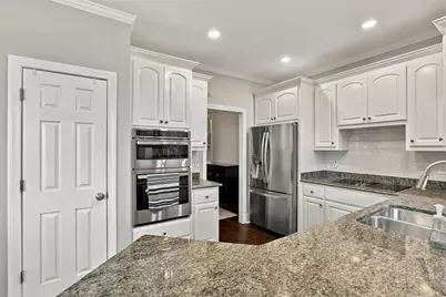 4151 Gateswalk Drive SE, Smyrna, GA 30080 - Photo 13