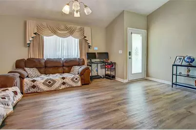 140 Greenleaf Drive, Hampton, GA 30228 - Photo 7