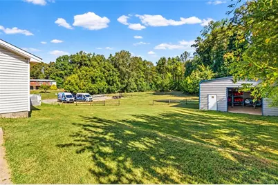 5962 Jim Crow Road, Flowery Branch, GA 30542 - Photo 3