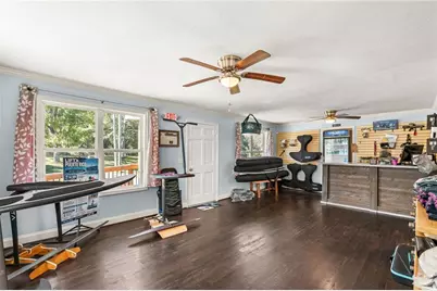 5962 Jim Crow Road, Flowery Branch, GA 30542 - Photo 9