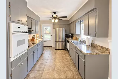 301 Lake Drive SE, Calhoun, GA 30701 - Photo 15