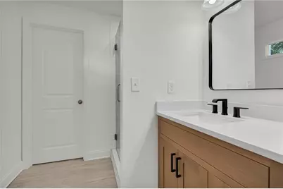 2589 Wood Valley Drive, East Point, GA 30344 - Photo 11