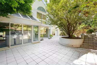 423 Hillside Dr NW, Atlanta, GA 30342 - Photo 31