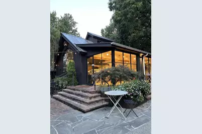 423 Hillside Dr NW, Atlanta, GA 30342 - Photo 41