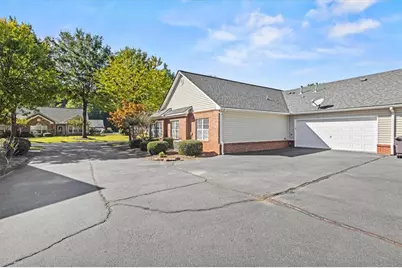 3728 Villa Springs Cir, Powder Springs, GA 30127 - Photo 5