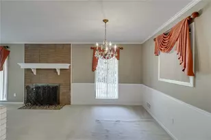1173 Lakeshore Dr, Gainesville, GA 30501 - Photo 9