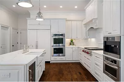 1279 Zimmer Drive NE, Atlanta, GA 30306 - Photo 13