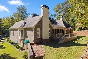4638 Barrington Green, Flowery Branch, GA 30542 - Photo 5