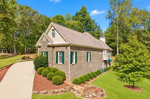 4638 Barrington Green, Flowery Branch, GA 30542 - Photo 11