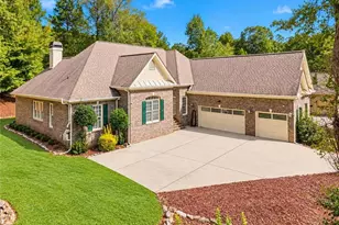 4638 Barrington Green, Flowery Branch, GA 30542 - Photo 9